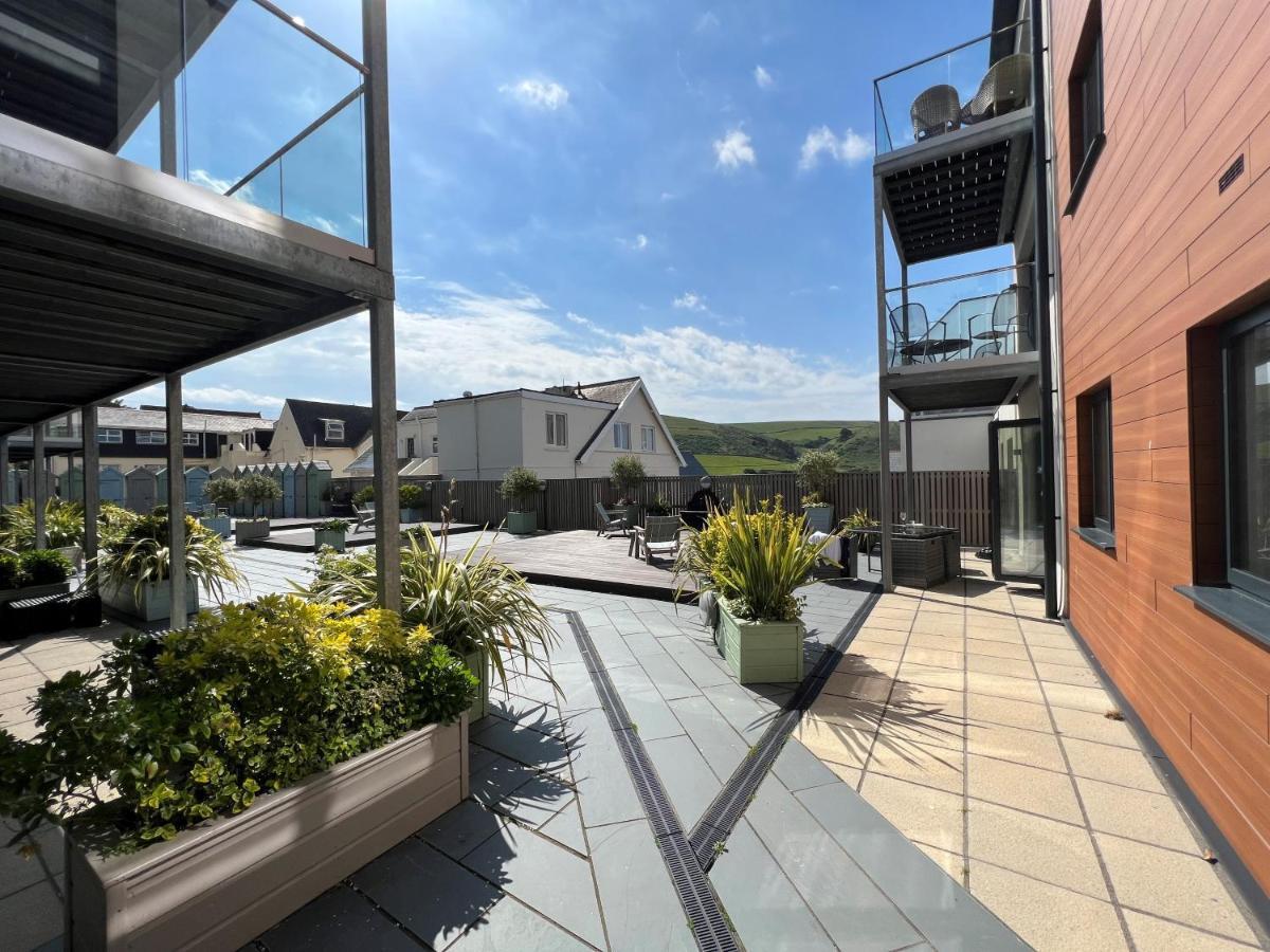 2 Putsborough - Luxury Apartment At Byron Woolacombe, Only 4 Minute Walk To Woolacombe Beach! Bagian luar foto