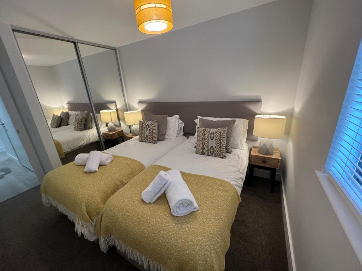 2 Putsborough - Luxury Apartment At Byron Woolacombe, Only 4 Minute Walk To Woolacombe Beach! Bagian luar foto